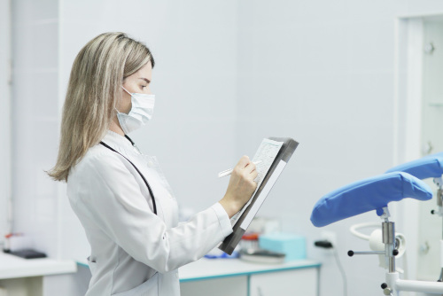 Какие патологии лечит врач