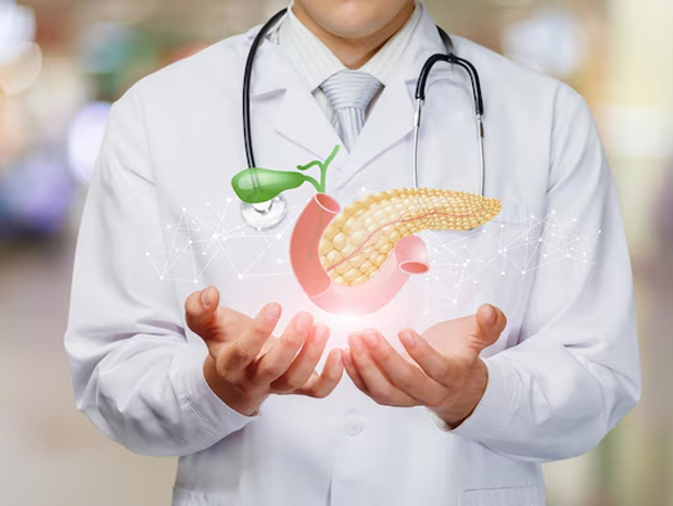 MRI of the abdomen showing signs of pancreatic cancer