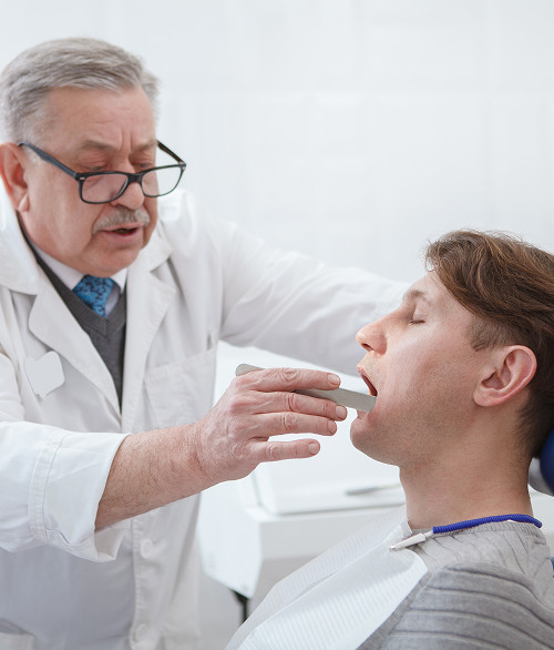 Sanitation of tonsils at the K+31 clinic