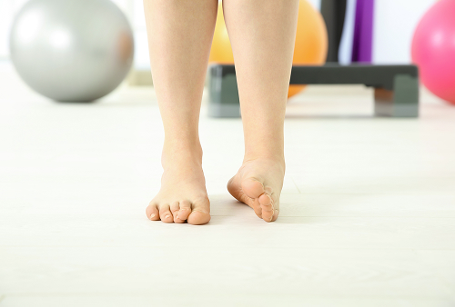 Что такое вальгусная деформация стопы у детей