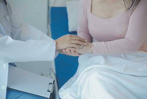 When should you contact a hospice or palliative care unit?