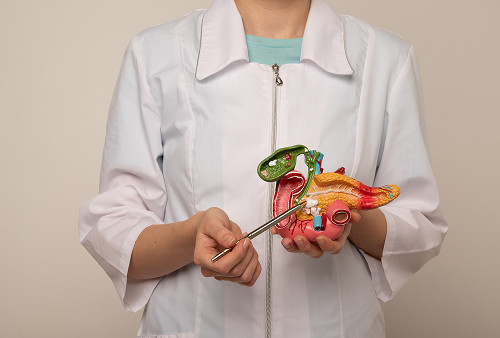 Table: Conservative and surgical approach