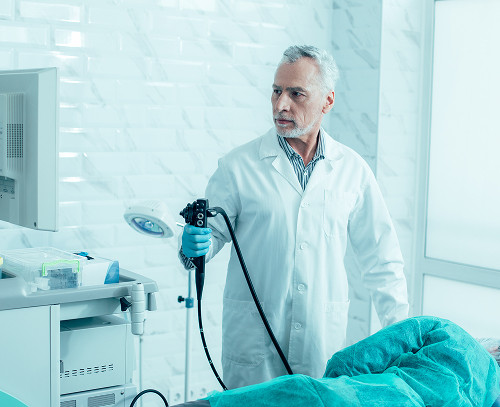 Advantages of inpatient treatment over outpatient treatment