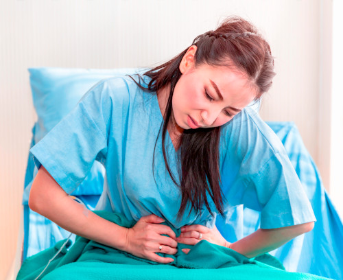 When is hospitalization necessary for pancreatitis?