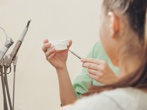 Characteristics of Correcting Distal Bite in Children