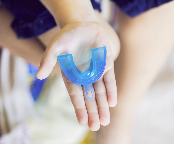 Профилактика травм зубов
