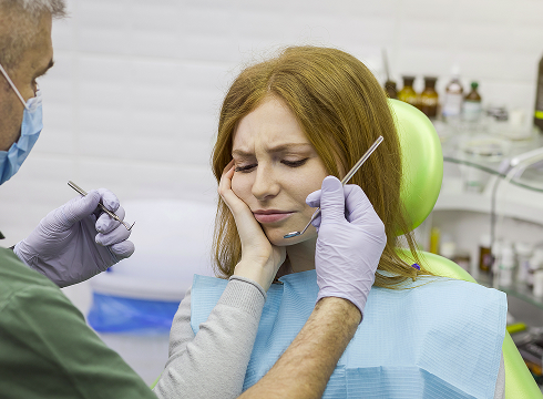 Причины появления абсцесса десны