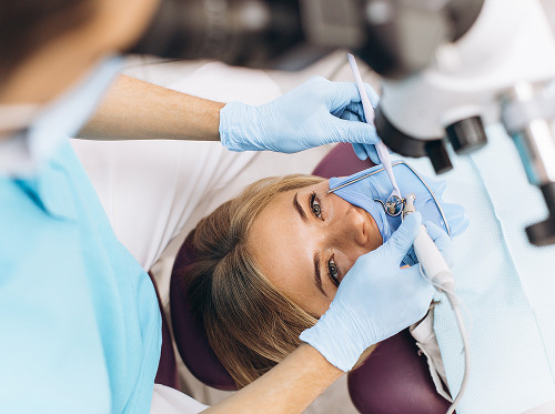 How is deep caries treated?