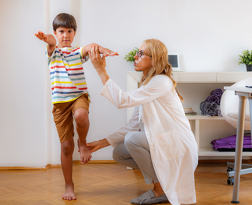 How long does a muscle strain take to heal?