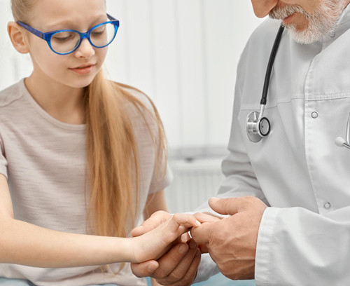 How a Doctor Diagnoses an Injury