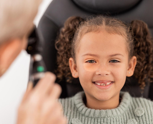 How long does it take for an eye hematoma to heal in children?
