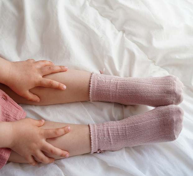 First aid for a child before a doctor's examination