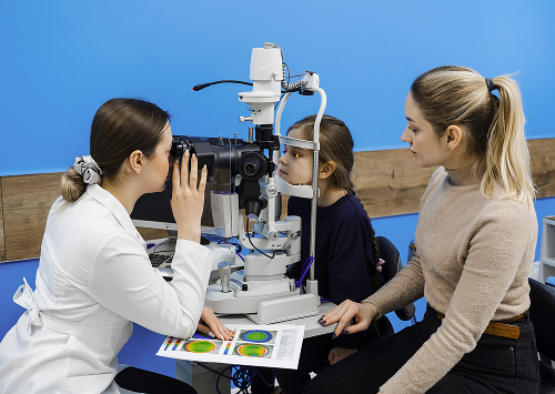 Advantages of biomicroscopy in our clinic