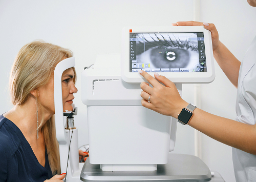 Biomicroscopy and other diagnostic methods