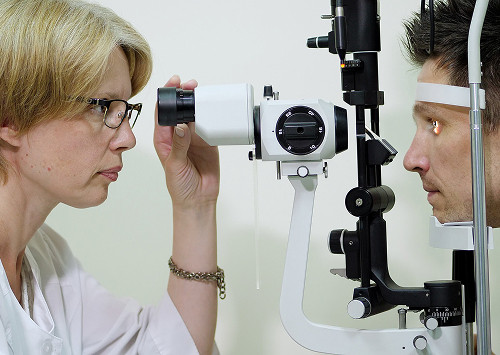 What do ophthalmoscopy results show?
