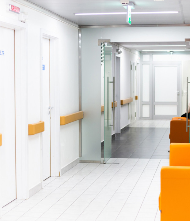 Advantages of treatment of chronic tonsillitis at the K+31 clinic
